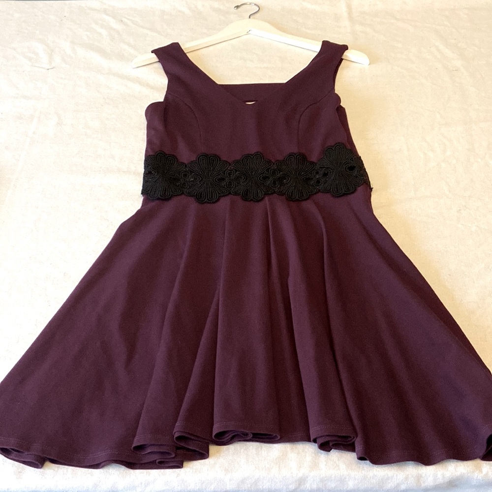 Medium-Francesca’s-Cocktail Dress, Gently Used, Purple and Black
